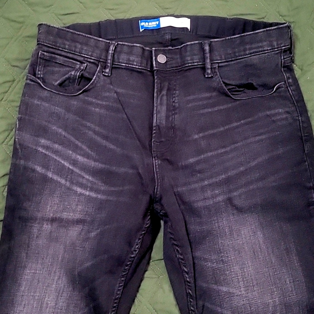 Old Navy Silm fit pants in 38x30